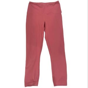 Buttery soft pink leggings 💕